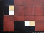 Tegelvloer.
<br/>
Gert-Jan Lobbes, 2016